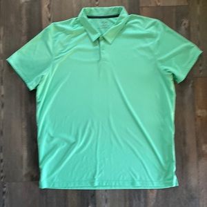 Men’s Oakley Shirt.  Size XXL - Excellent condition